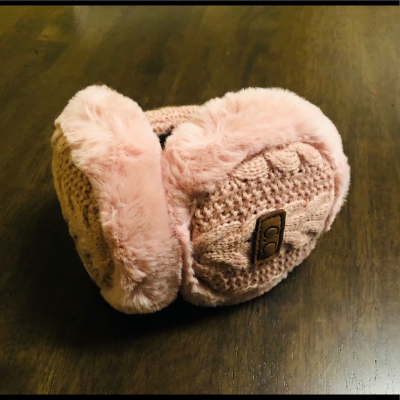C.C Dusty Rose Cable Knit Ear Muffs w/Faux Fur - Picture 4 of 5